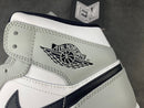 Air Jordan 1 Mid Light Smoke Grey - DRIP DOS ARTISTAS 