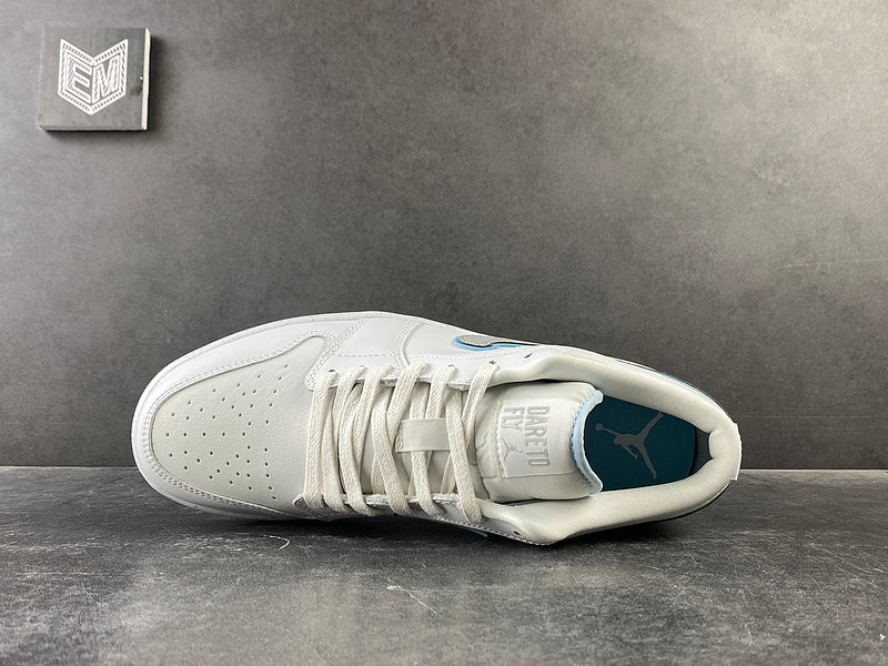 Jordan 1 Low SE Dare to Fly - DRIP DOS ARTISTAS 