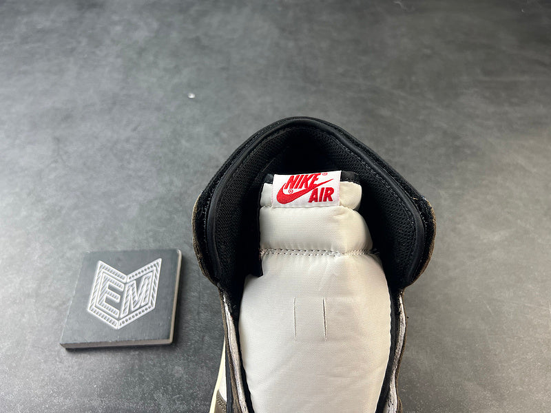 Air Jordan 1 Retro High OG SP Travis Scott - DRIP DOS ARTISTAS 