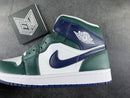 Air Jordan 1 Mid SE Seahawks (Women's) - DRIP DOS ARTISTAS 