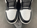 Air Jordan 1 Mid Black Chile Red White - DRIP DOS ARTISTAS 