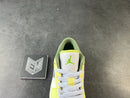 Jordan 1 Low Sail White Oil Green (Women's) - DRIP DOS ARTISTAS 