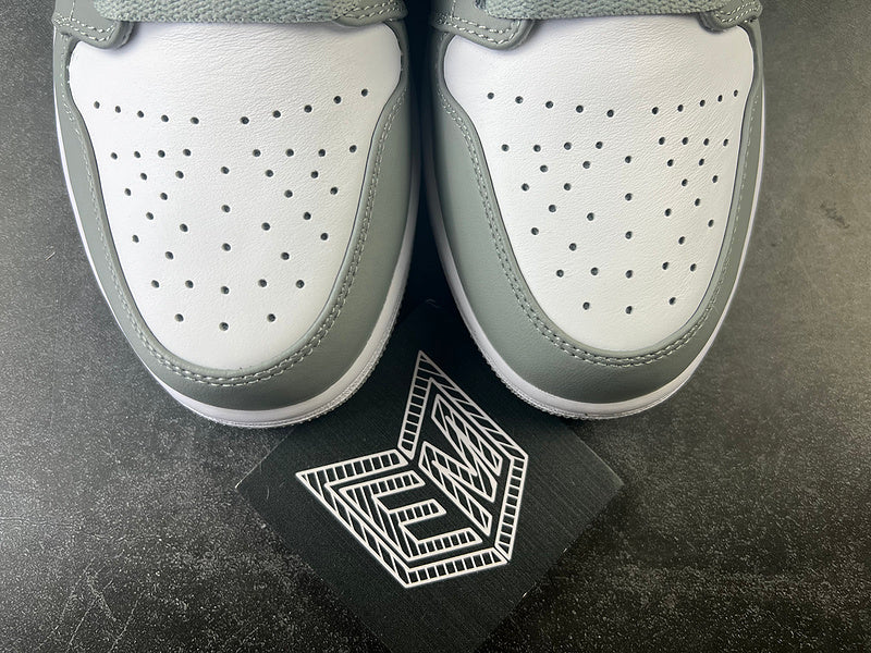 Air Jordan 1 Low Stealth French Blue (Women's) - DRIP DOS ARTISTAS 